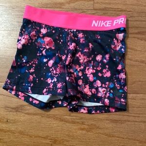 Nike Pro Dri-Fit shorts size small children